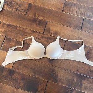 Victoria’s Secret Seamless soft push up